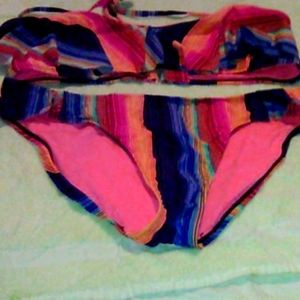 New never worn 2 piece bikini